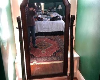 Wow Antique Free Standing Mirror on Stand w/Claw Feet