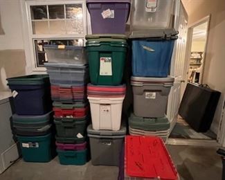So many awesome storage containers to buy!! 