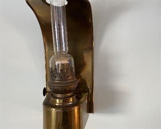 UNIQUE BRASS WALL SCONCE 