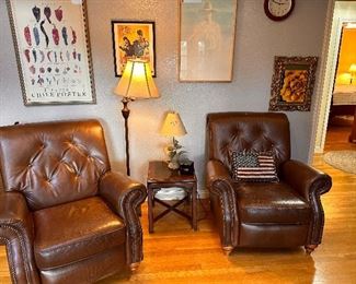 Quality Genuine Brown Leather Tufted Recliner Chairs