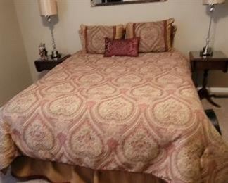 Queen bed with mattress and box springs