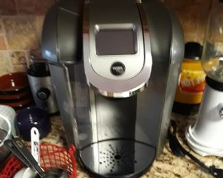 Keurig coffee maker
Programable