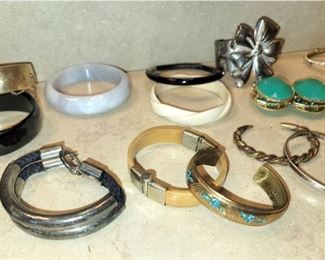 Boutique Jewelry - bracelets
