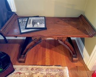 Gorgeous vintage bench  - base made from a barrel