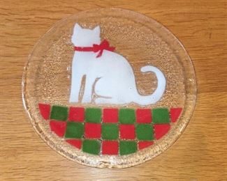 Peggy Karr fused glass Christmas Cat plate