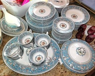 Absolutely gorgeous Wedgwood Bone China "Florentine" set. 12 place settings plus 4 serving pieces