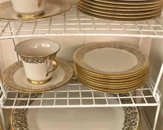 Lenox "Tuscany" china dinnerware
