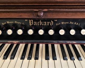 Packard pump organ

