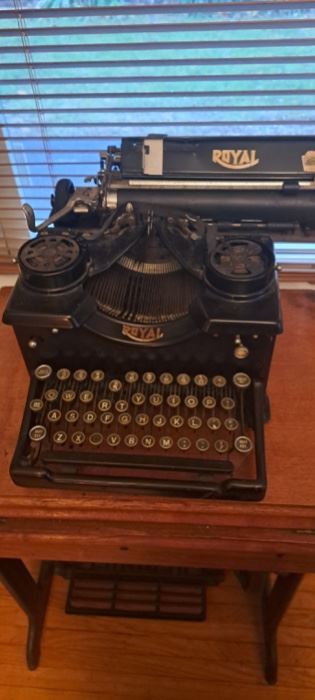 Antique Royal typewriter