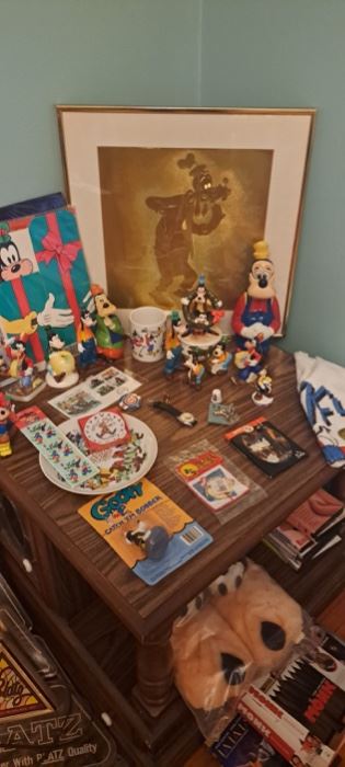Disney Goofy collection