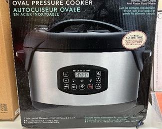 Big Boss Pressure Cooker - BRAND NEW IN BOX