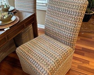 HENREDON Dinette Set with Hidden Leaves