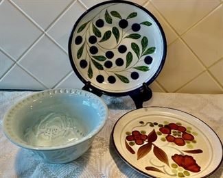 Dansk Berry Bowl, Fitz And Floyd Toulouse Bowl, Noritake Folk Stone Plate