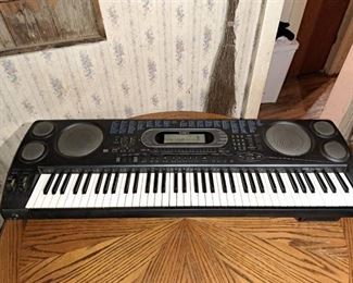Casio WK-1600 ELECTRIC Piano - no power chord