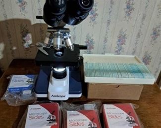 Amscope Microscope Eyepiece Camera -Model MD130 5V - USB2.0