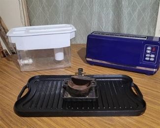 Reversible Stove Top Griddle & Mini Cast Iron Skillet & Pot & Toaster