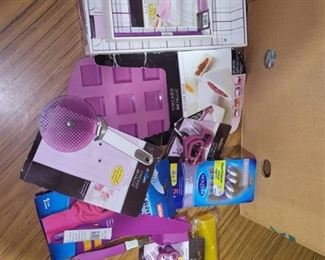 Lot.of Misc Silicone Kitchenware