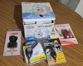 Lot of Wireless Mouse- Duracell Phone Charger- TractornSupply Wheel Spinner - Jet Light