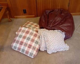 Beanbag chair and chair cushions. Cushions are 19 x 19 and 16 x 16