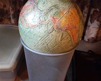 Mesh wire trashcan with a globe(missing the stand)