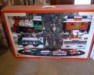 Musical Christmas train set