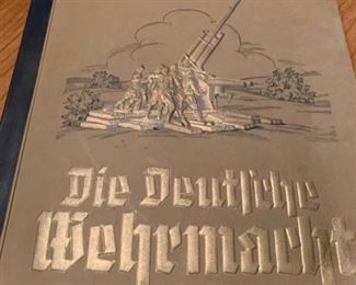 Die Deutfehe Wehrmacht scrap book copyright 1936