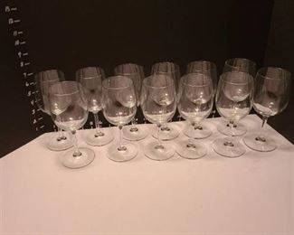 Set of 12 wine glasses