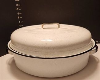White enamelware roasting pan