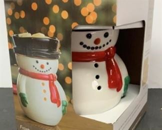 CANDLE WARMERS FROSTY ILLUMINATION FRAGRANCE