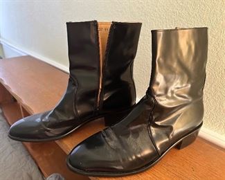 Vintage men’s boots 
