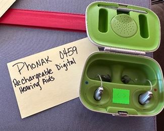 Phonak rechargeable hearing aids 