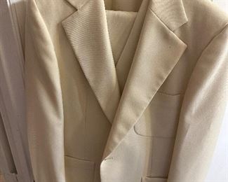 Vintage men’s 3 piece white suit 