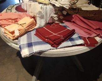 Assorted napkins, placemats and linens