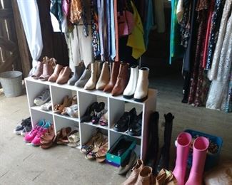 Nice assortment of dress and casual shoes.