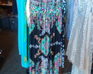 Great maxi dress.