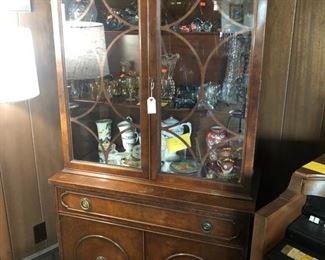 China cabinet full of crystal 
I have lots more than what’s in my pictures the house is full. Thank you 
