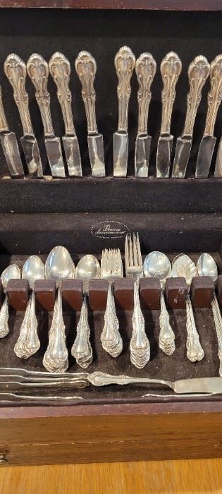 International Silver Co Joan of Arc sterling silver flatware, 92 pieces and storage box