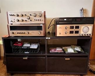 Pioneer vintage electronic audio 