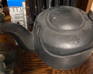 Cast Iron Gooseneck Kettle