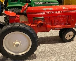 Old Tru Scale Tractor