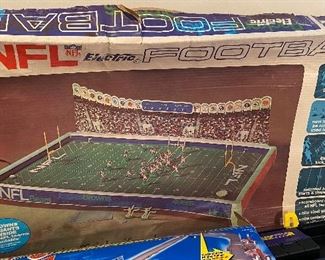 Vintage Tudor Electric Football Game with Players