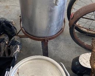Cooking Pot