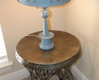 steel lamp table and toile lamp