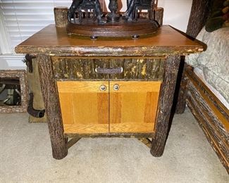 Old Hickory Furniture Company - Old Faithful Nightstand