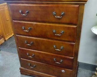 chest of drawers x2