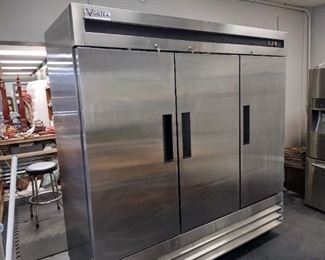 large commercial refrigerator vortex