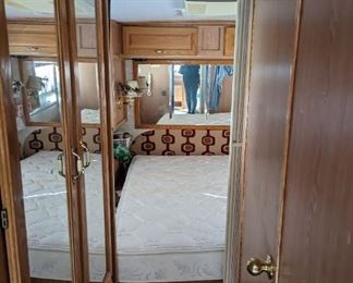 1996 Rexhall Rex Air widebody RV 1 owner $18,000