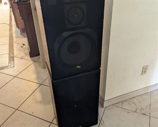 Sansui Speakers
