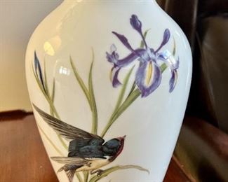 Franklin Porcelain, The Meadowland Bird Vase, Limited Edition  