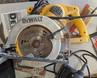 DeWalt 7 1/4" Framing/Circular Saw